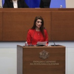 Нина Димитрова: Необходими са спешни мерки и синхрон между институциите за навременна подкрепа за пострадалите от домашно насилие