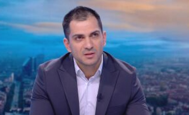 Битката с вейповете продължава парламентът планира да ги забрани