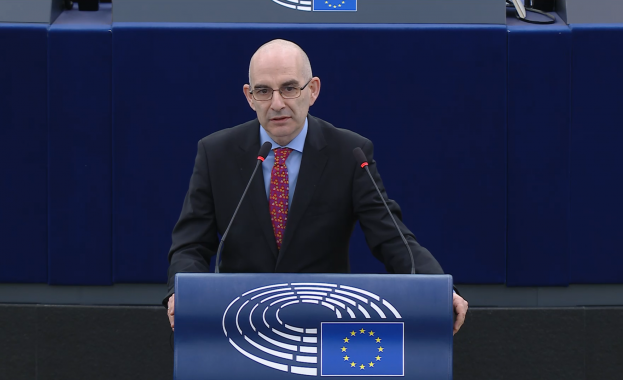 Волгин: САЩ се връщат към нормалността, докато Урсула и Кая настояват за война до последния украинец