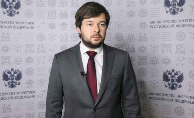 Павел Сорокин: Санкциите на САЩ срещу Русия не трябва да засягат петролната търговия на Москва с Индия Павел Сорокин: Санкциите на САЩ срещу Русия не трябва да засягат петролната търговия на Москва с Индия