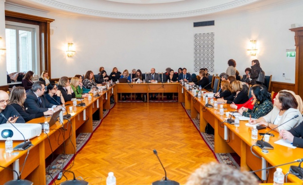 Домашното насилие не е просто битов или семеен проблем Защото