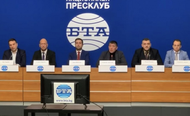 Деян Николов: Подкрепете ни на протеста в събота, бъдещето е в нашите ръце Деян Николов: Подкрепете ни на протеста в събота, бъдещето е в нашите ръце