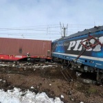 Машинист на частен товарен влак на българска фирма загина при влакова катастрофа край Крайова, Румъния