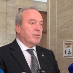 Жак дьо Ларозиер, Джон Грийнууд и Стив Ханке готови да направят безплатен анализ за Еврозоната