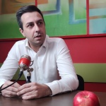 Деян Николов: ”Възраждане” Златния век ще върне в България, не евро