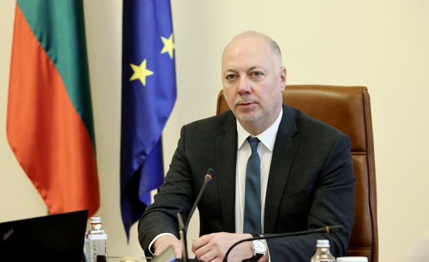 Премиерът Желязков: Ще бъде създаден Център за иновации в отбраната Премиерът Желязков: Ще бъде създаден Център за иновации в отбраната