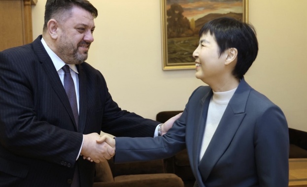 Атанас Зафиров се срещна с китайския посланик