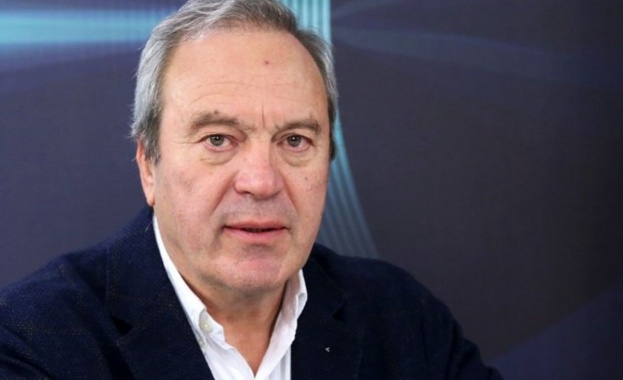 В декларация изчетена от трибуната на Народното събрание народният представител