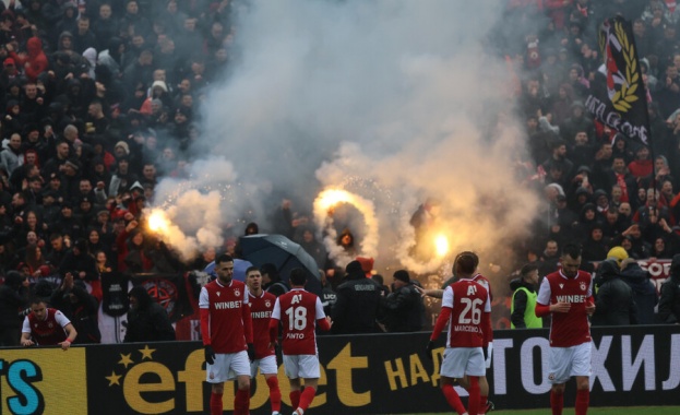 31 души са задържани преди футболната среща между Левски и