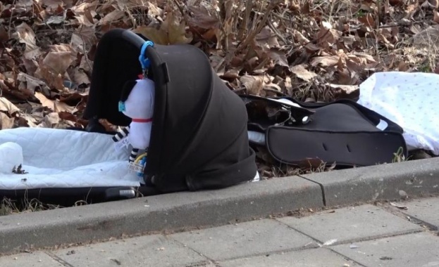 В тежко състояние остава майката, пометена на тротоар в Русе, бебето ѝ е изписано