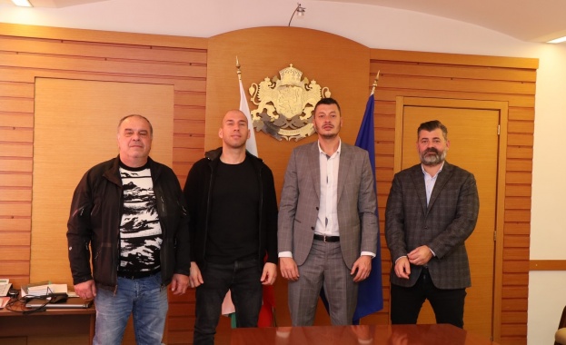 Заместник министърът на земеделието и храните Стефан Бурджев в качеството си