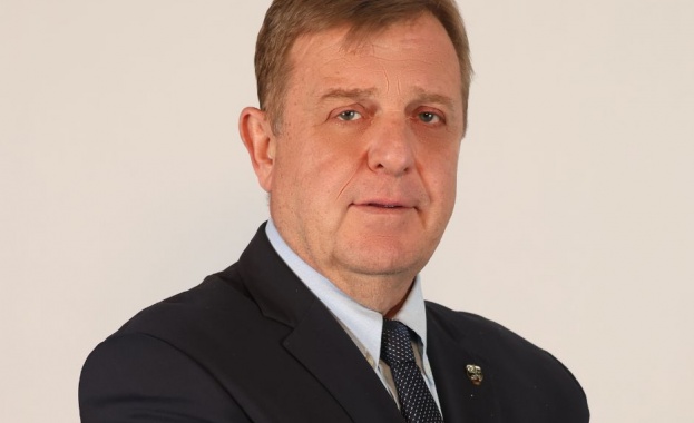 Красимир Каракачанов: Борисов е доволен, защото нов бюджет отлага краха на 51-ия парламент
