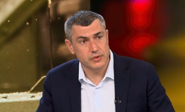 Ангел Григоров: Официалната руска позиция е, че България и ЕС са марионетки на САЩ Ангел Григоров: Официалната руска позиция е, че България и ЕС са марионетки на САЩ