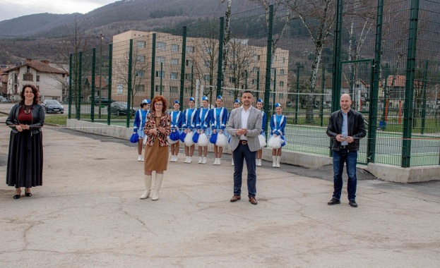 Кметът на Община Етрополе инж Владимир Александров откри две нови