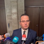 "Възраждане" покани "Величие" и МЕЧ да се присъединят към вот на недоверие на тема финанси