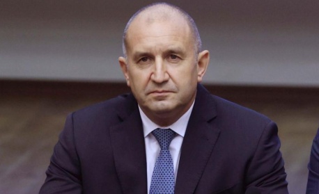 Румен Радев: Най-големият ни политически враг е апатията и заблудата, че нищо не зависи от нас