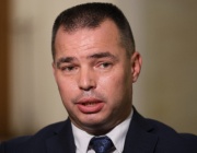 Гл. комисар Антон Златанов: Лошото време все още не позволява евакуация на екипажа на танкера, заседнал край Ахтопол