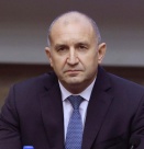 Румен Радев: Най-големият ни политически враг е апатията и заблудата, че нищо не зависи от нас