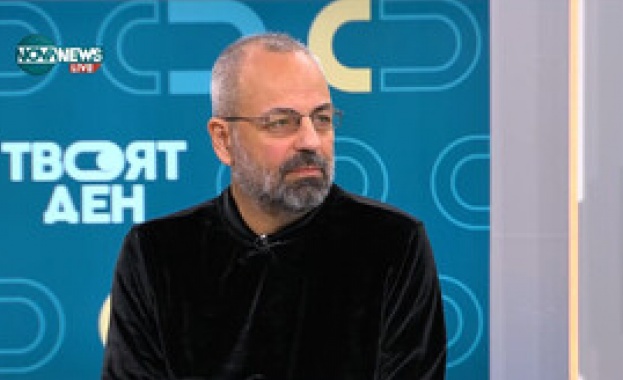 Наблюдавам че министър председателят на Северна Македония Християн Мицкоски говори в