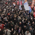 Поредна нощ на масови протести в Истанбул след ареста на Имамоглу