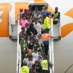 Близо 200 мигранти, експулсирани от САЩ, пристигаха във Венецуела