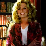 Почина авторката на поредицата „Дневниците на вампира