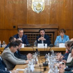 Министърът на туризма се срещна с кметовете на общини от Южното Черноморие и контролните органи в Бургас за подготовката за летния сезон