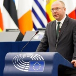 Станислав Стоянов: Външната политика на ЕС трябва да се върне към дипломацията, да загърби военната ескалация