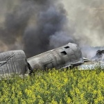 Разбилият се в Сибир самолет Ту-22М3 се е ударил в електропровод и е оставил без ток стотици сгради