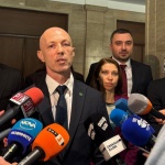 Коста Стоянов: Приетият закон за ВЕИ е лобистки и цели унищожаване на българската плодородна земя