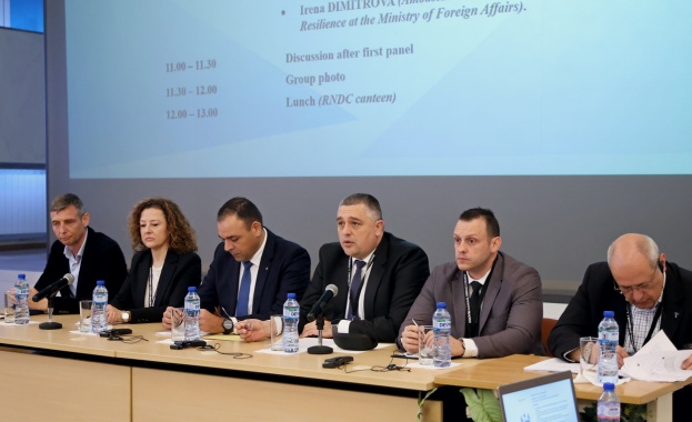 Зам.-министър Димитър Недялков: Вторият мост над река Дунав при Русе е стратегически приоритет за България Зам.-министър Димитър Недялков: Вторият мост над река Дунав при Русе е стратегически приоритет за България