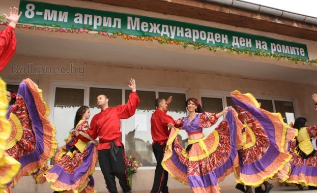 8 април – Международен ден на ромите 8 април – Международен ден на ромите