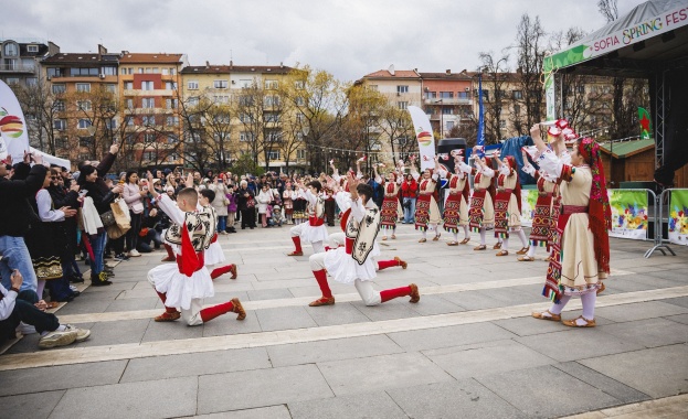 Sofia Spring Fest – пъстро и вдъхновяващо събитие в парка пред НДК Sofia Spring Fest – пъстро и вдъхновяващо събитие в парка пред НДК