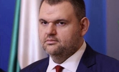 Пеевски: Пропагандната дъвка за охраната от НСО отиде в кошчето!