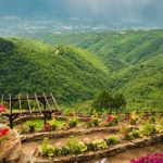 Долене въведе такса за посещение в битка със свръхтуризма