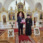 Румен Петков посети българския православен храм "Св. Св. Кирил и Методий" в Будапеща