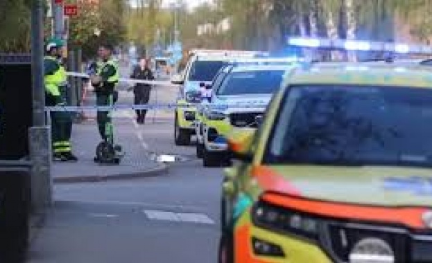 Няколко души са загинали след стрелба във фризьорски салон в