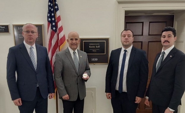 Вчера в сърцето на американската демокрация сградата на Конгреса