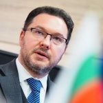 Министър Митов пред НС: Шествието след протеста на 1 декември е било нерегламентирано