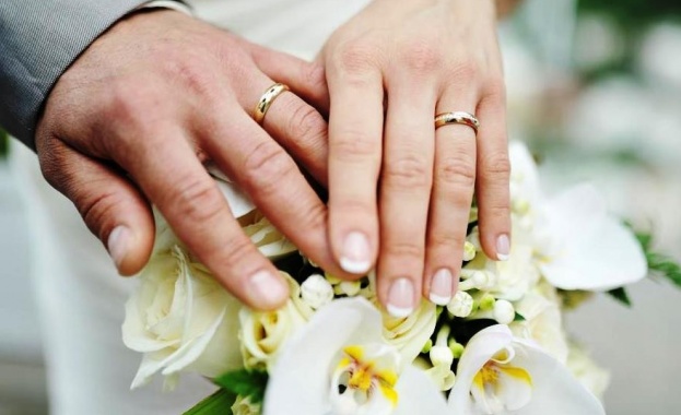 Бум на сватбите в Деня на влюбените в Хасково и