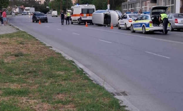 Катастрофа с пет коли в Благоевград