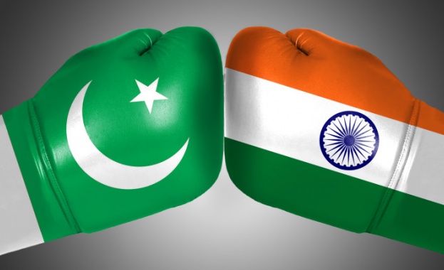 Напрежението между Делхи и Исламабад остава високо след като Индия