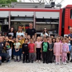 Малки огнеборци симулираха действия при пожар