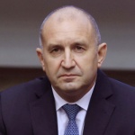 Пиар експертът Диана Дамянова: Радев направи това, което е логично, но нечестно - целта му е да казва малко