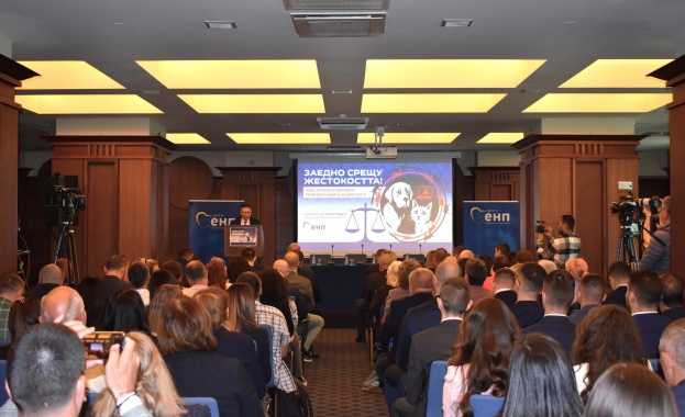 Необходима е категорична непримиримост нетърпимост и нулева толерантност в обществото