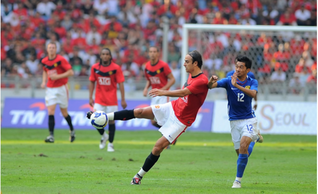 Малко играчи са украсили английския футбол с елегантността и хладнокръвното