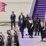 Доналд Тръмп започна историческа визита в Близкия изток