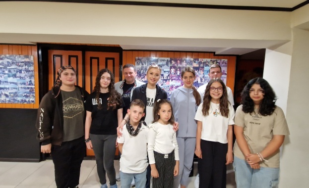 Атрактивен мастър клас по вокално майсторство проведе Преслава Пейчева в