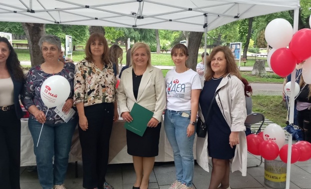 Зам.-кметът на Община Стара Загора Павлина Делчева: Медсестрите заслужават достойно заплащане за всеотдайния си труд