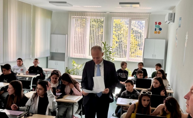 Уменията по математика и природни науки са важни за всички